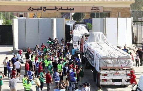 إسرائيل تمنع دخول المحرقات إلى غزة إلا لاحتياجات محددة تتعلق بالبنية التحتية الإنسانية إسرائيل تمنع دخول المحرقات إلى غزة إلا لاحتياجات محددة تتعلق بالبنية التحتية الإنسانية