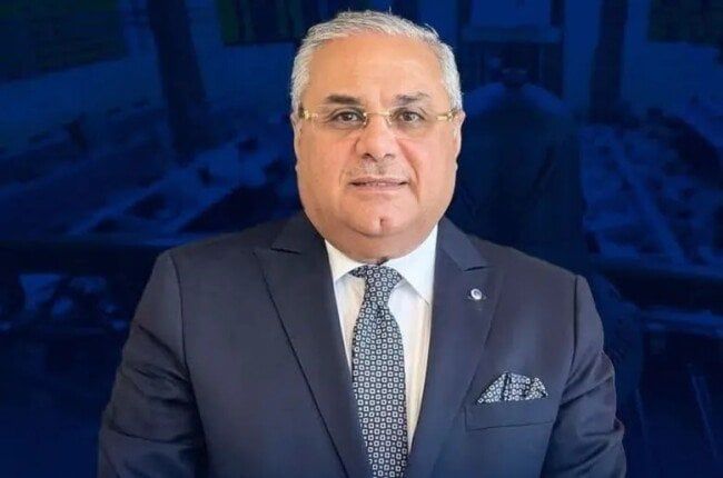 هاشم السيد مساعدًا لرئيس الوزراء ورئيسًا تنفيذيًا متفرغًا لوحدة الشركات المملوكة للدولة هاشم السيد مساعدًا لرئيس الوزراء ورئيسًا تنفيذيًا متفرغًا لوحدة الشركات المملوكة للدولة