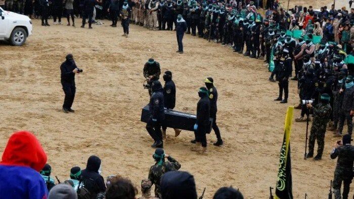 «جثة مجهولة».. تضارب حول هوية جثمان بين حماس وإسرائيل «جثة مجهولة».. تضارب حول هوية جثمان بين حماس وإسرائيل