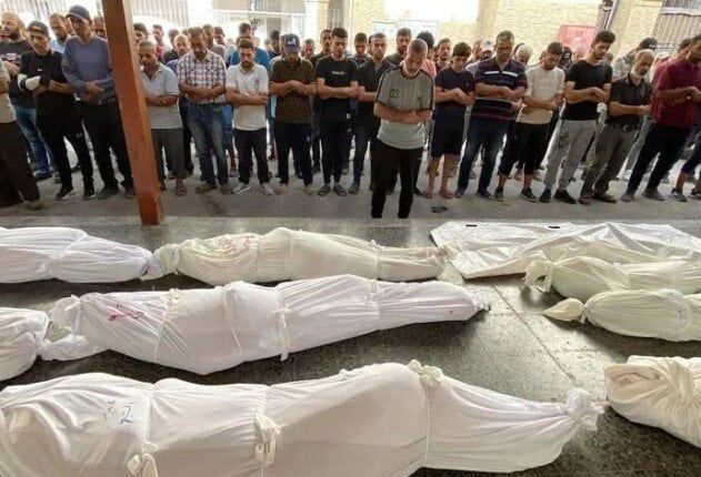 استشهاد شقيقين فلسطينيين إثر قصف الاحتلال الإسرائيلي خان يونس جنوب غزة استشهاد شقيقين فلسطينيين إثر قصف الاحتلال الإسرائيلي خان يونس جنوب غزة