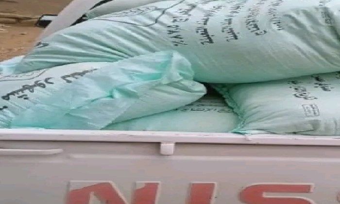 ضبط 11 طن دقيق مدعم بحملة تموينية خلال 24 ساعة ضبط 11 طن دقيق مدعم بحملة تموينية خلال 24 ساعة