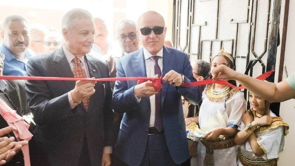 محافظ الأقصر يفتتح فرع مكتبة مصر العامة بقرية النمسا بإسنا