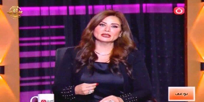 سهر الكومي توضح كيفية التخلص من إدمان التكنولوجيا| فيديو سهر الكومي توضح كيفية التخلص من إدمان التكنولوجيا| فيديو