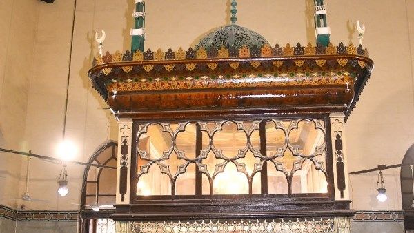 طنطا تتلألأ بنور مولد السيد البدوي.. عروس الدلتا تحتفي بروح الإيمان والمحبة