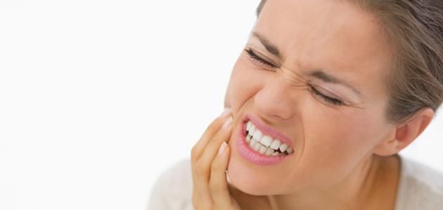 7 أطعمة طبيعية لـ تسكين ألم الأسنان في دقائق
