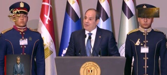 الرئيس السيسي يهنئ الدكتور خالد العناني لفوزه بمنصب مدير اليونسكو ويؤكد دعم الدولة له الرئيس السيسي يهنئ الدكتور خالد العناني لفوزه بمنصب مدير اليونسكو ويؤكد دعم الدولة له
