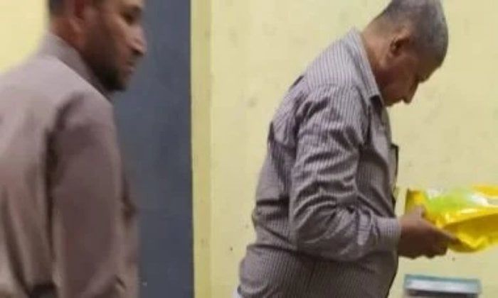 ضبط مصنع لتصنيع الأسمدة مجهولة المصدر بالمنوفية ضبط مصنع لتصنيع الأسمدة مجهولة المصدر بالمنوفية
