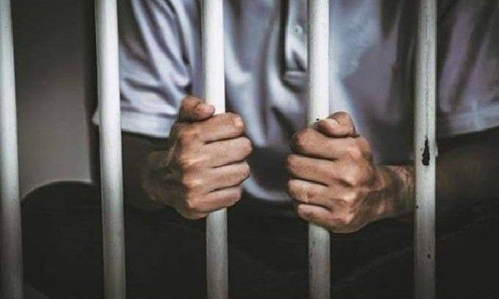 حبس تشكيل عصابي 4 أيام للنصب على المواطنين وبيع شقق بعقود وتوكيلات مزورة حبس تشكيل عصابي 4 أيام للنصب على المواطنين وبيع شقق بعقود وتوكيلات مزورة
