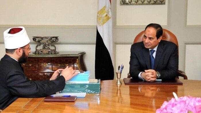 الرئيس السيسي يوجه بمواصلة جهود تحسين أحوال الأئمة والخطباء والدعاة الرئيس السيسي يوجه بمواصلة جهود تحسين أحوال الأئمة والخطباء والدعاة
