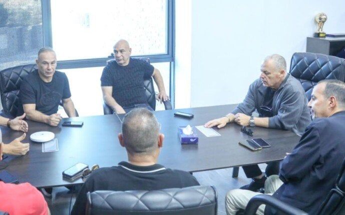 أبو ريدة يعقد اجتماعًا تنسيقيًا مع جهاز منتخب مصر استعدادًا لأمم إفريقيا أبو ريدة يعقد اجتماعًا تنسيقيًا مع جهاز منتخب مصر استعدادًا لأمم إفريقيا