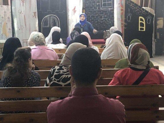 ثقافة الغربية تنظم محاضرات توعوية لمواجهة العنف والتدخين والإدمان ثقافة الغربية تنظم محاضرات توعوية لمواجهة العنف والتدخين والإدمان