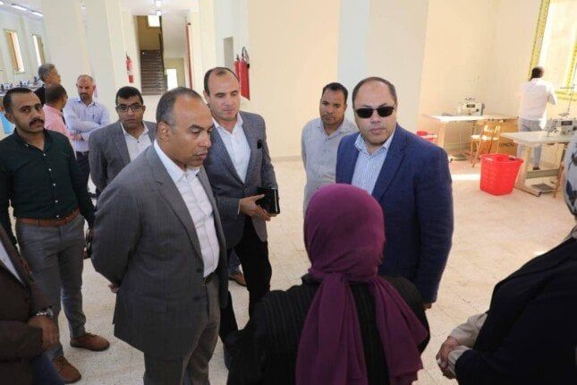 من البصل إلى الخرائط الرقمية.. قيادات المنيا وتنمية الصعيد يتابعون مشروعات لدعم الاستثمار وتمكين المرأة من البصل إلى الخرائط الرقمية.. قيادات المنيا وتنمية الصعيد يتابعون مشروعات لدعم الاستثمار وتمكين المرأة