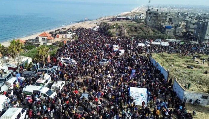 «الأونروا»: لا يمكن إيصال المساعدات إلى شمال غزة دون فتح معبري زيكيم وإيريز «الأونروا»: لا يمكن إيصال المساعدات إلى شمال غزة دون فتح معبري زيكيم وإيريز