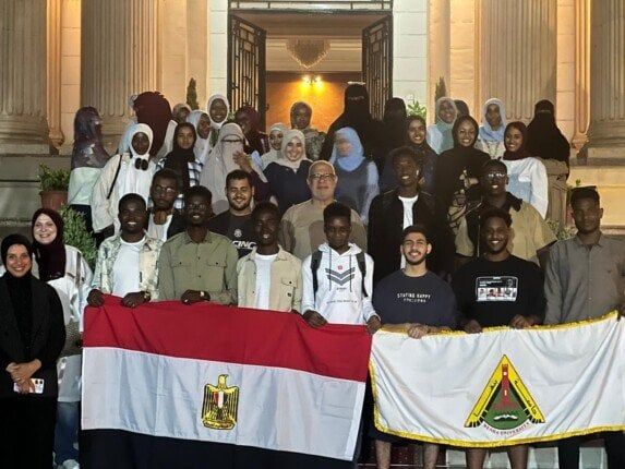 جامعة بنها تنظم رحلة ترفيهية للطلاب الوافدين لدعم السياحة الداخلية جامعة بنها تنظم رحلة ترفيهية للطلاب الوافدين لدعم السياحة الداخلية