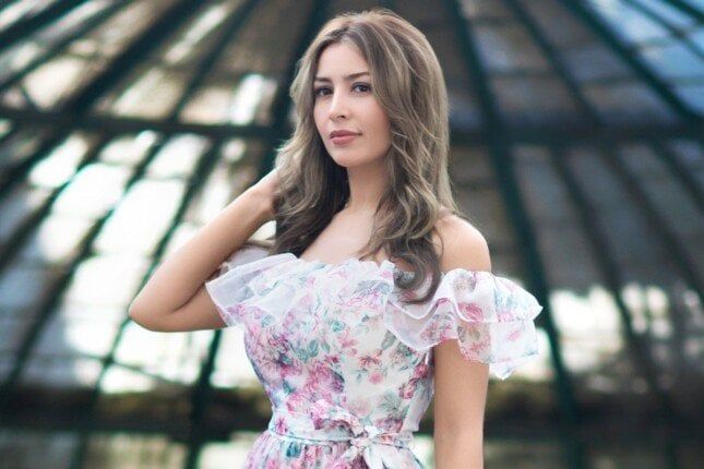 «سمك زينة».. جنات تطرح أحدث أعمالها الغنائية «سمك زينة».. جنات تطرح أحدث أعمالها الغنائية