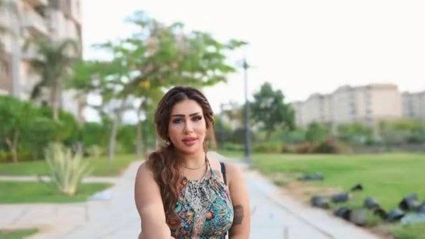 الحبس 6 أشهر لـ التيك توكر «لوليتا» بتهمة نشر الفسق والفجور الحبس 6 أشهر لـ التيك توكر «لوليتا» بتهمة نشر الفسق والفجور