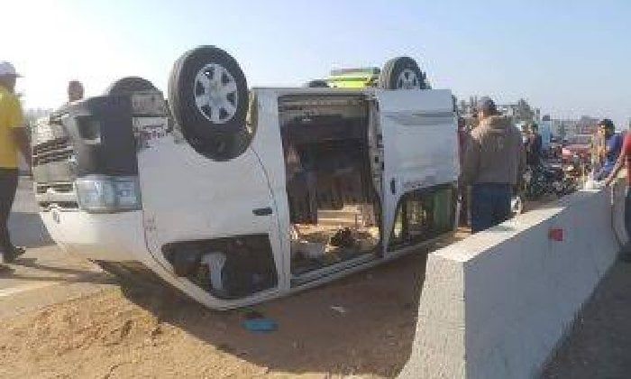 إصابة 7 أشخاص في انقلاب ميكروباص بطريق «القاهرة - الإسكندرية» الزراعي بالقليوبية إصابة 7 أشخاص في انقلاب ميكروباص بطريق «القاهرة - الإسكندرية» الزراعي بالقليوبية