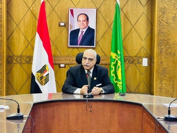 مدير تعليم القليوبية يعلن عن إطلاق مسابقة «أفضل مدرسة» مدير تعليم القليوبية يعلن عن إطلاق مسابقة «أفضل مدرسة»