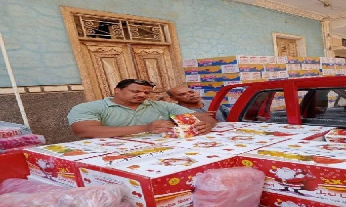 ضبط 16 ألف عبوة حلوى مجهولة المصدر في قنا ضبط 16 ألف عبوة حلوى مجهولة المصدر في قنا