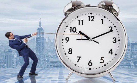 الساعة تتغير امتى 2025؟.. بدء العمل بالتوقيت الشتوي