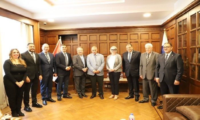 الغرفة التجارية بالإسكندرية تبحث تعزيز التعاون الاقتصادي مع سفيرة فنلندا الغرفة التجارية بالإسكندرية تبحث تعزيز التعاون الاقتصادي مع سفيرة فنلندا