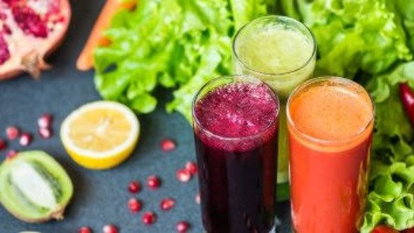 أفضل المشروبات لتنظيم سكر الدم طبيعيًا