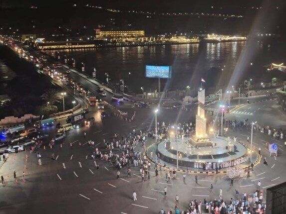 أهازيج شعبية وطقوس فرعونية.. المنيا تحتفل بافتتاح ميدان النيل المطور وسط حضور جماهيري كبير أهازيج شعبية وطقوس فرعونية.. المنيا تحتفل بافتتاح ميدان النيل المطور وسط حضور جماهيري كبير