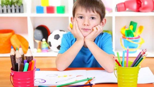 انخفاض في الذاكرة واللغة والقراءة لدى الأطفال يسبب وسائل التواصل الإجتماعي