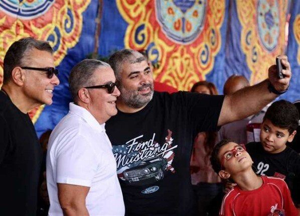 انتخابات الأهلي.. ظهور ياسين منصور ومرتجي وعبد الحفيظ بين الأعضاء للتصويت في العملية الانتخابية «صور» انتخابات الأهلي.. ظهور ياسين منصور ومرتجي وعبد الحفيظ بين الأعضاء للتصويت في العملية الانتخابية «صور»