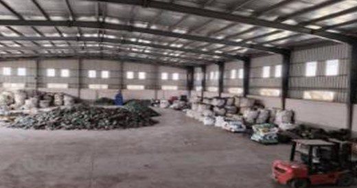 ضبط مصنع غير مرخص بالشرقية لإعادة تدوير النفايات الإلكترونية الخطرة ضبط مصنع غير مرخص بالشرقية لإعادة تدوير النفايات الإلكترونية الخطرة