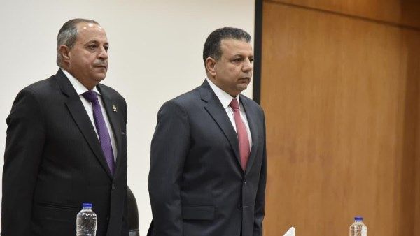 محافظ بورسعيد يبحث مع المدير التنفيذي لهيئة مشروعات التعمير والتنمية الزراعية إجراءات تقنين أوضاع المزارعين