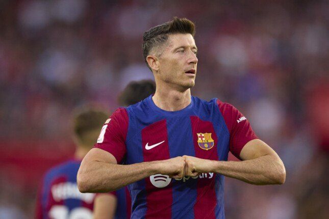 عودة أولمو وليفاندوفسكي.. فليك يعلن قائمة برشلونة لمواجهة إلتشي بالدوري الإسباني عودة أولمو وليفاندوفسكي.. فليك يعلن قائمة برشلونة لمواجهة إلتشي بالدوري الإسباني