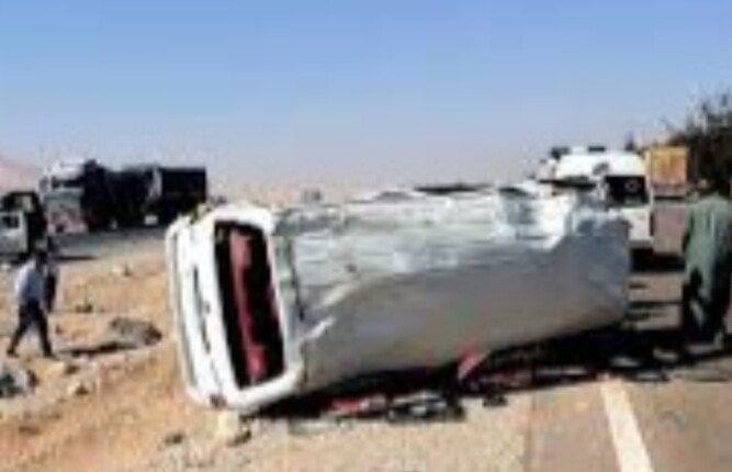 إصابة 13 شخصًا في حادثين متتاليين بطريق أسيوط الصحراوي الغربي في الفيوم إصابة 13 شخصًا في حادثين متتاليين بطريق أسيوط الصحراوي الغربي في الفيوم