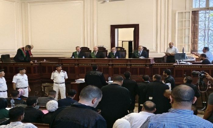 تأجيل محاكمة رئيس حي شرق الإسكندرية في قضية الرشوة لجلسة الثلاثاء القادم تأجيل محاكمة رئيس حي شرق الإسكندرية في قضية الرشوة لجلسة الثلاثاء القادم