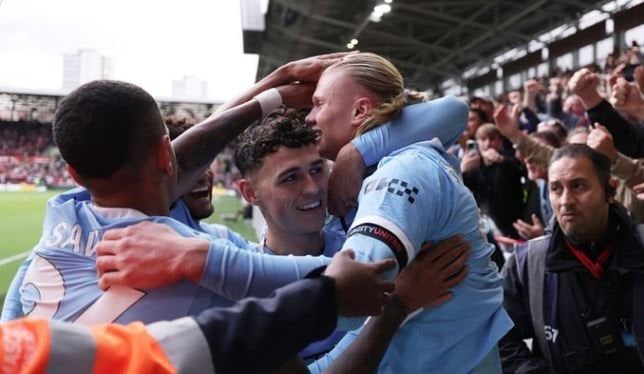 صافرة بولندية تقود مباراة مانشستر سيتي وبوروسيا دورتموند بدوري أبطال أوروبا صافرة بولندية تقود مباراة مانشستر سيتي وبوروسيا دورتموند بدوري أبطال أوروبا