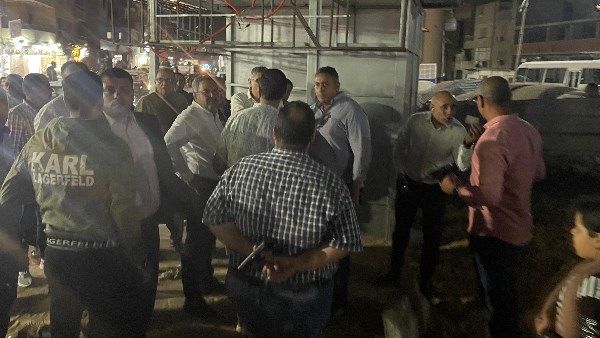 محافظ الجيزة يجازي نائب رئيس حي الوراق ونائب رئيس هيئة النظافة والتجميل للتقصير في العمل محافظ الجيزة يجازي نائب رئيس حي الوراق ونائب رئيس هيئة النظافة والتجميل للتقصير في العمل