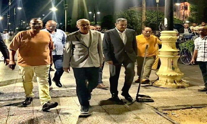محافظ الأقصر في جولة ليلية مفاجئة بكورنيش النيل لتفقد الخدمات المقدمة للمواطنين محافظ الأقصر في جولة ليلية مفاجئة بكورنيش النيل لتفقد الخدمات المقدمة للمواطنين