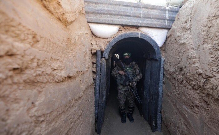 خطة ترامب لغزة: تسليم أسلحة عناصر الأنفاق مقابل العفو وإجلائهم خطة ترامب لغزة: تسليم أسلحة عناصر الأنفاق مقابل العفو وإجلائهم