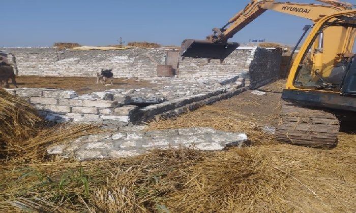 إزالة 3 حالات تعدٍ بالبناء المخالف جنوب بورسعيد إزالة 3 حالات تعدٍ بالبناء المخالف جنوب بورسعيد