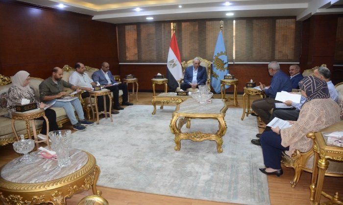 محافظ الغربية: إدارة رشيدة للموارد وتعظيم الإيرادات لخدمة خطط التنمية بالمحافظة محافظ الغربية: إدارة رشيدة للموارد وتعظيم الإيرادات لخدمة خطط التنمية بالمحافظة