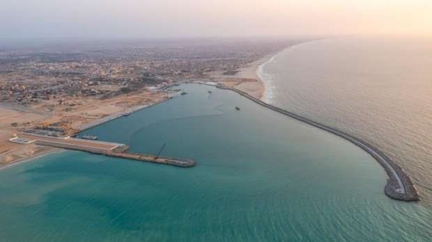 إغلاق ميناء العريش أمام حركة السفن بسبب الظروف الجوية إغلاق ميناء العريش أمام حركة السفن بسبب الظروف الجوية