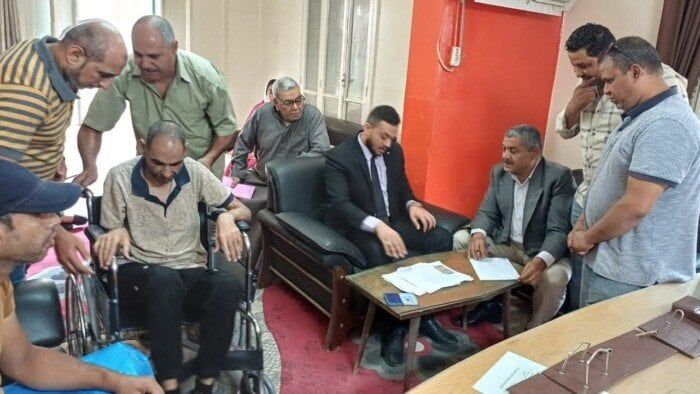 تسليم 11 عقد عمل ضمن خطة الدولة لتمكين ذوي الهمم ببني سويف تسليم 11 عقد عمل ضمن خطة الدولة لتمكين ذوي الهمم ببني سويف