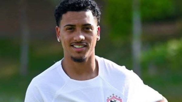 أول تعليق من «بيزيرا» بعد تجاهله مصافحة وزير الشباب في تتويج السوبر.. ورسالة لجمهور الزمالك