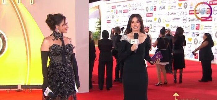 بفستان شفاف مزين بتطريزات لامعة.. نرمين الفقي بإطلالة جريئة في افتتاح مهرجان القاهرة السينمائي بفستان شفاف مزين بتطريزات لامعة.. نرمين الفقي بإطلالة جريئة في افتتاح مهرجان القاهرة السينمائي