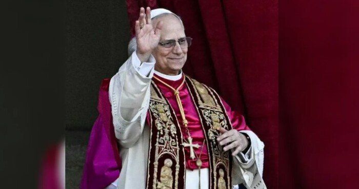 بابا الفاتيكان يدعو الحكومات لوضع سياسات تحمي القاصرين من مخاطر الذكاء الاصطناعي بابا الفاتيكان يدعو الحكومات لوضع سياسات تحمي القاصرين من مخاطر الذكاء الاصطناعي