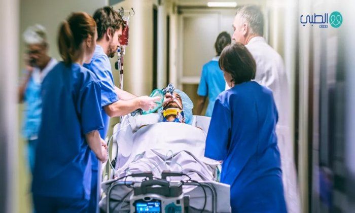 رصاصة غادرة تُصيب طبيبًا أثناء أداء واجبه في قنا رصاصة غادرة تُصيب طبيبًا أثناء أداء واجبه في قنا