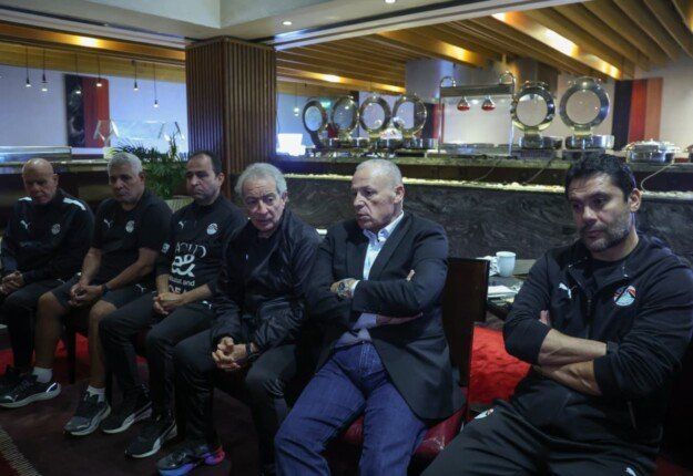 أبو ريدة يدعم منتخب مصر المشارك في كأس العرب قبل السفر لقطر أبو ريدة يدعم منتخب مصر المشارك في كأس العرب قبل السفر لقطر