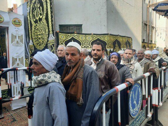 انتظام التصويت في جولة إعادة «النواب» بالمنيا.. وفتح 489 لجنة في موعدها - الفجر سبورت