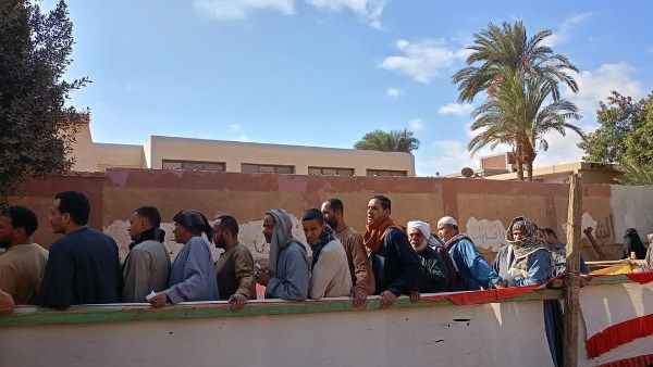 محافظ البحيرة: تسهيلات لكبار السن وذوي الهمم خلال انتخابات النواب - الفجر سبورت