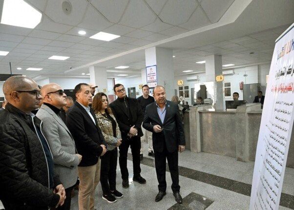 رئيس الوزراء يتفقد مجمع خدمات المواطنين «المركز التكنولوجي» بقرية الرياينة ضمن مشروعات المبادرة الرئاسية "حياة كريمة" - الفجر سبورت